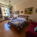 Daire Artist's House Colosseum