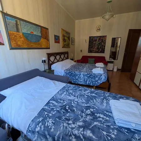 Artist's House Colosseum Roma